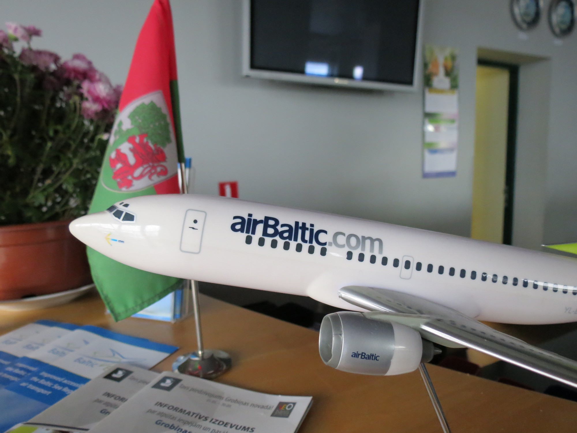 Linkaits: Lai “airBaltic” maršruts uz Liepāju būtu ilgtspējīgs, reisu piepildījumam jābūt būtiski augstākam
