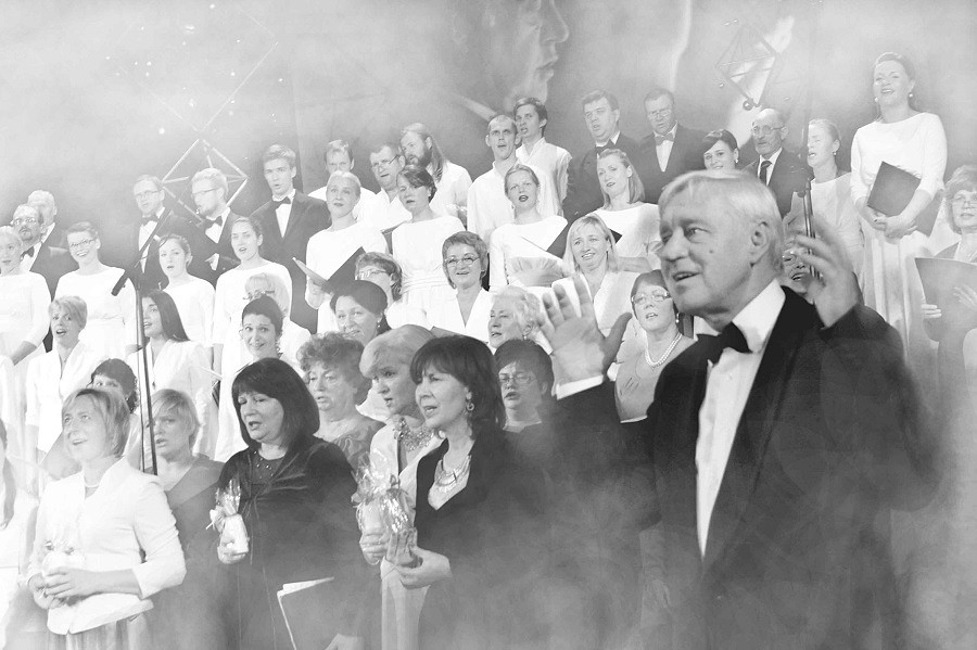 Atklās Irinas Tīres fotoizstādi