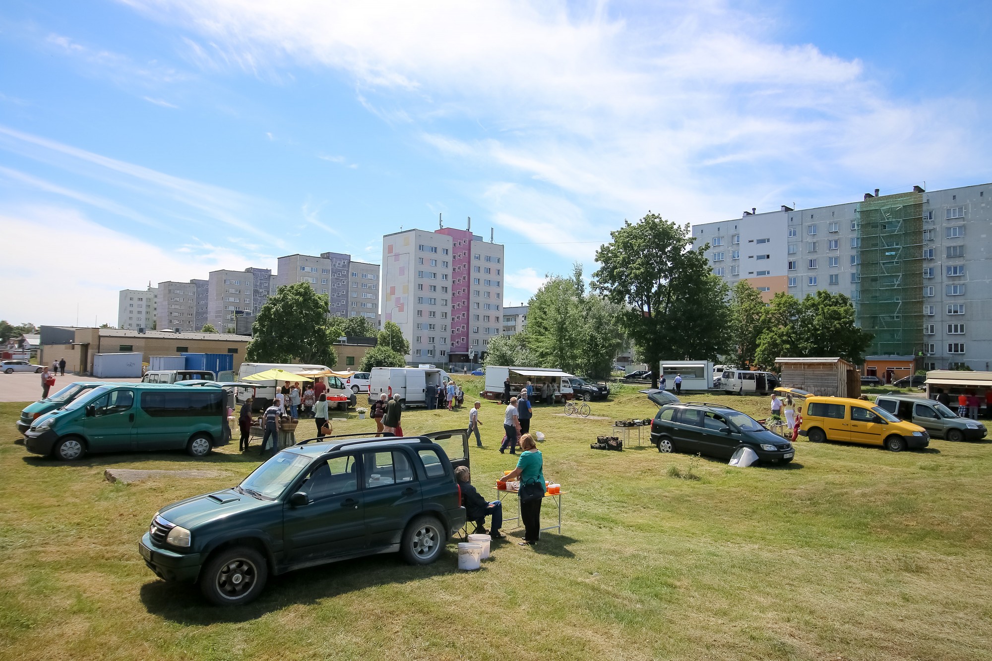 Viena vietā – divi zemnieku tirdziņi