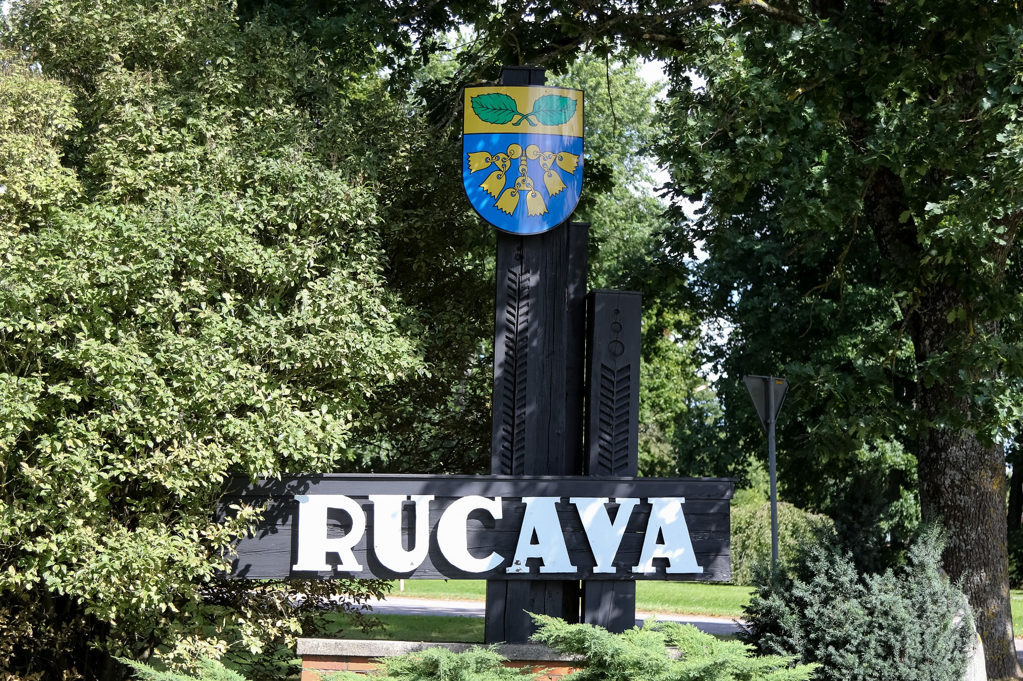 Turpinās braukt ar veco “golfu”