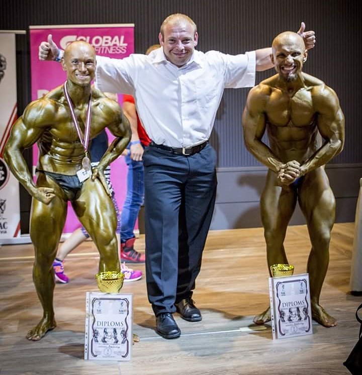 Liepājnieki piedalās fitnesa un bodibildinga sacensībās Jūrmalā