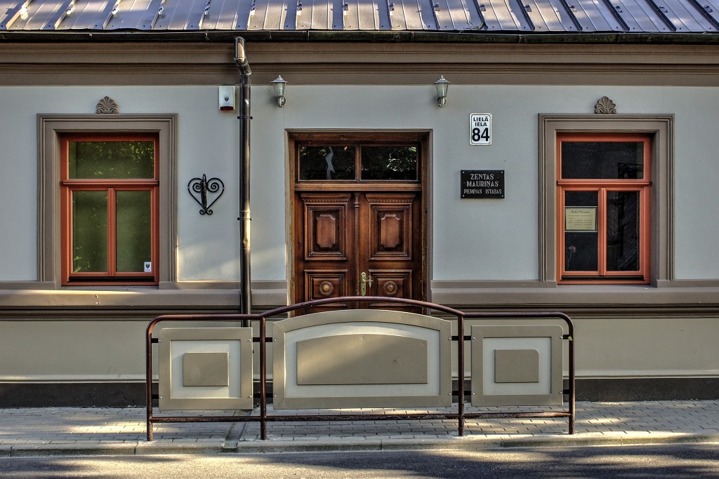 Tiksies ar Jāni Anmani
