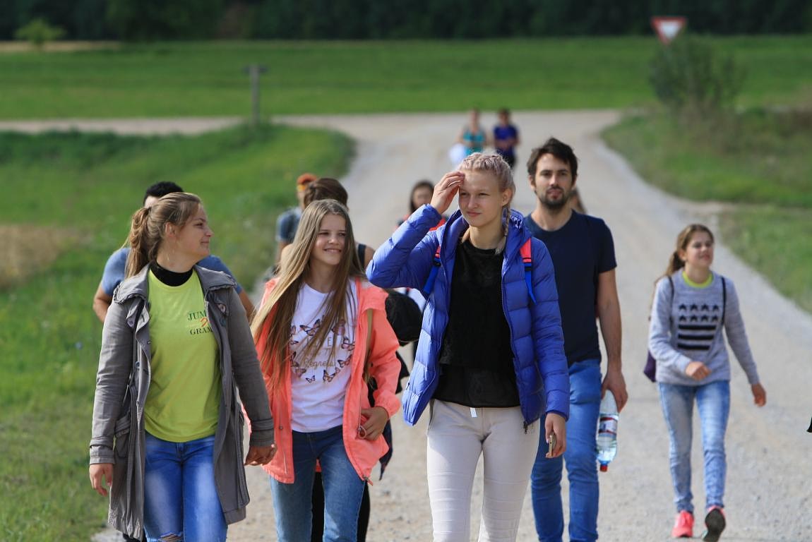 Dodas pārgājienā pa Priekules apkārtni