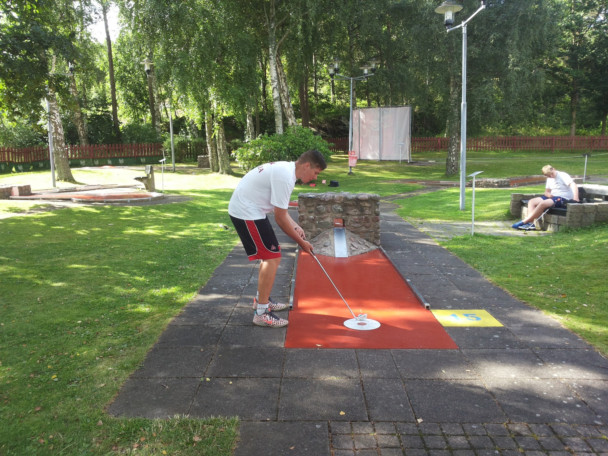 Lietus un vēja minigolfs