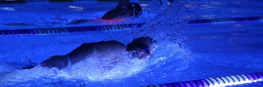 Eiropas sporta nedēļas noslēgumā dalībnieki baudīs Nakts Peldējumu