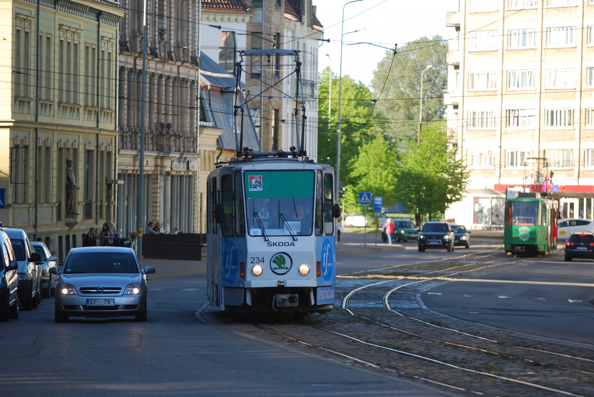 Pagarina piedāvājumu iesniegšanas termiņu zemās grīdas tramvaja vagonu iegādei