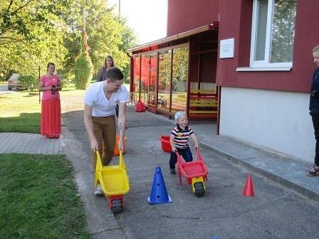 Vecpilī svin Tēvu dienu