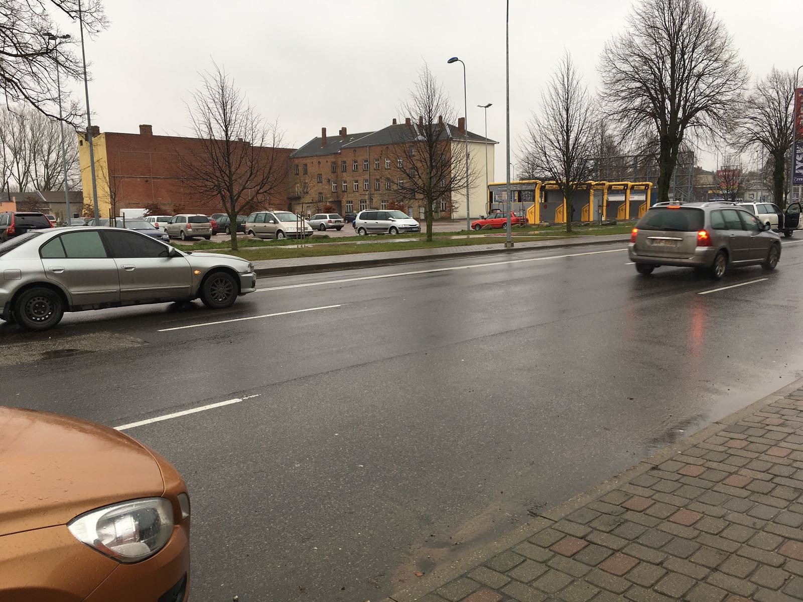 Nesadala Brīvības ielu