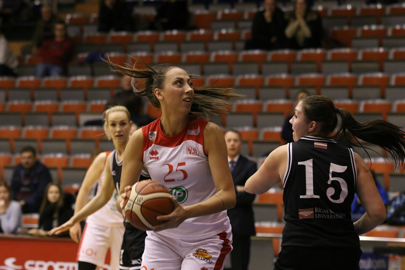 “Liepājas Papīrs” revanšējas RSU