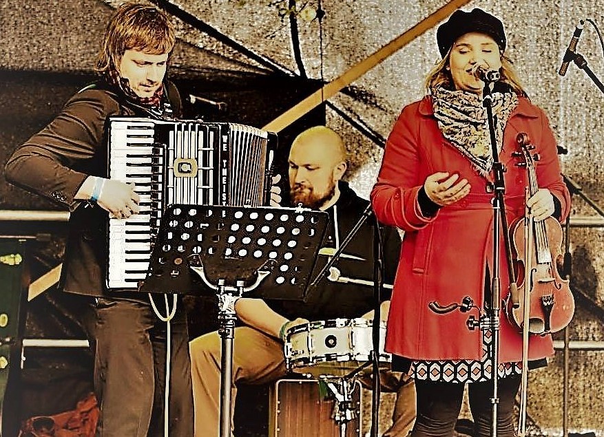 “Kursas Putnos” uzstāsies “Latvju strēlniekiem” un “Willow Farm”