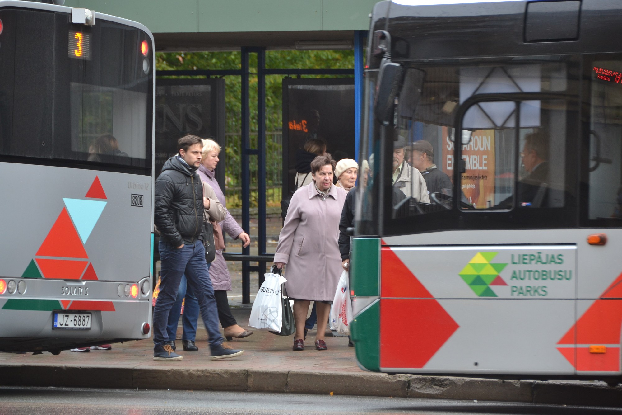 Svētku brīvdienās gaidāmas izmaiņas sabiedriskā transporta kustībā