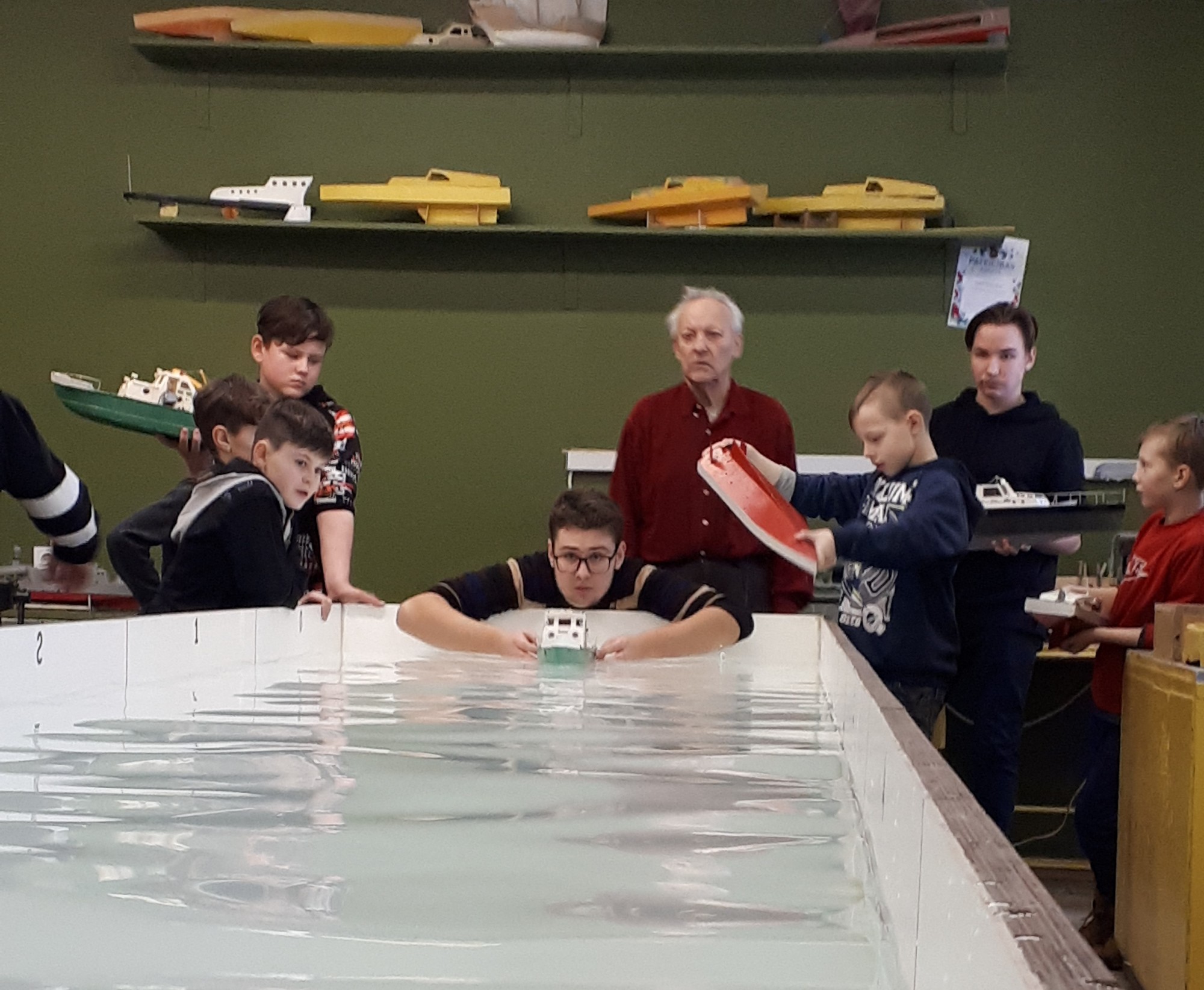Aizvadītas kuģu modeļu sacensības ”Liepājas vilnis 2018”