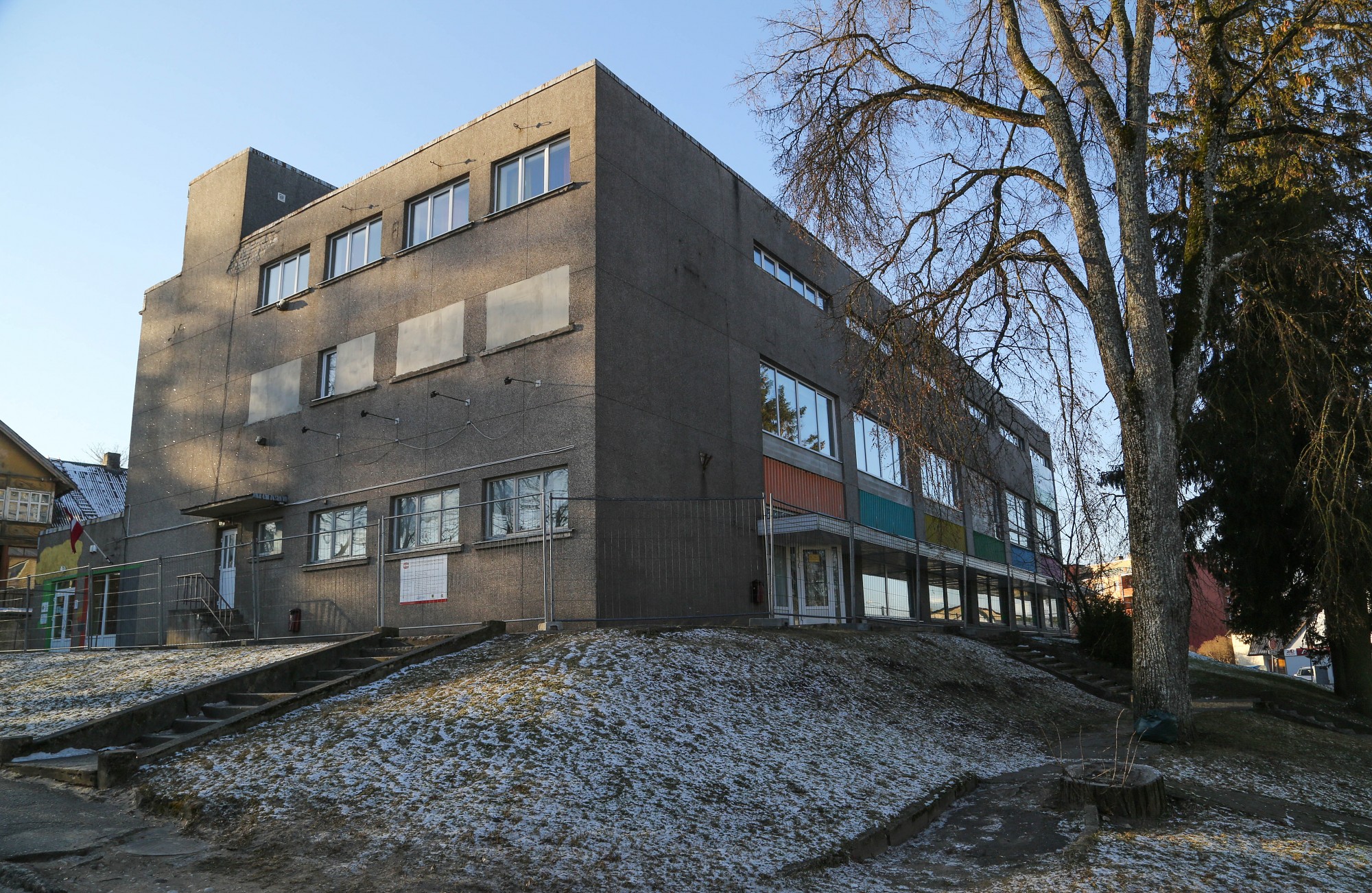 Talsenieki turpina gaidīt