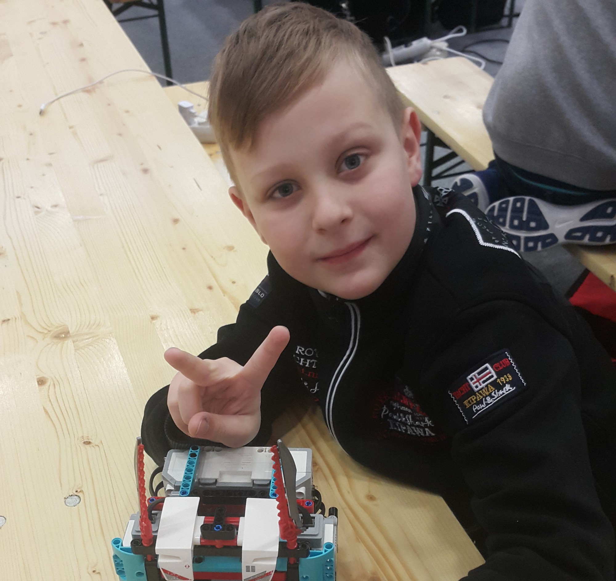 Aizvadītas ikgadējās robotikas sacensības