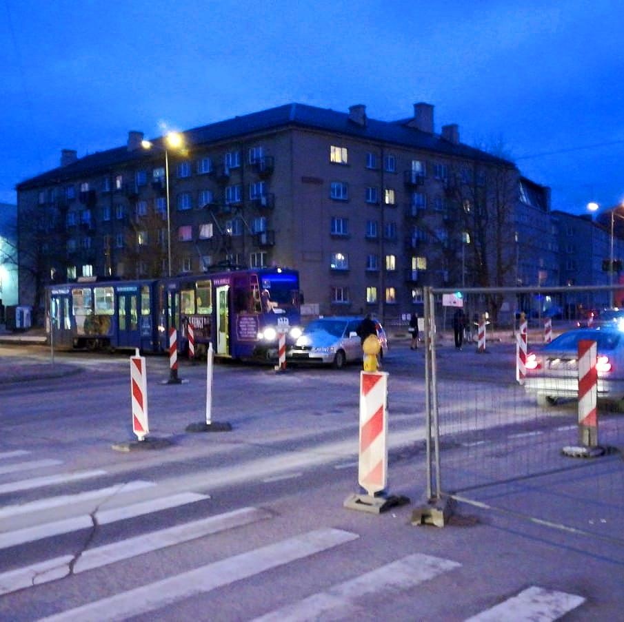 Kārtējā sadursme ar tramvaju
