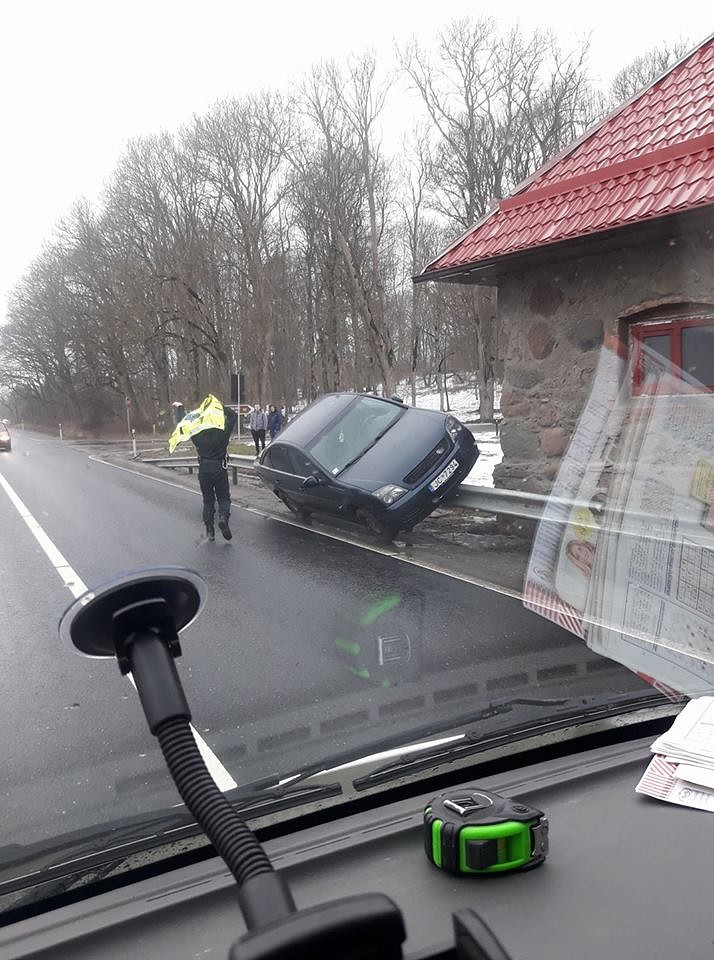 Uz margām ”uzkarina” auto