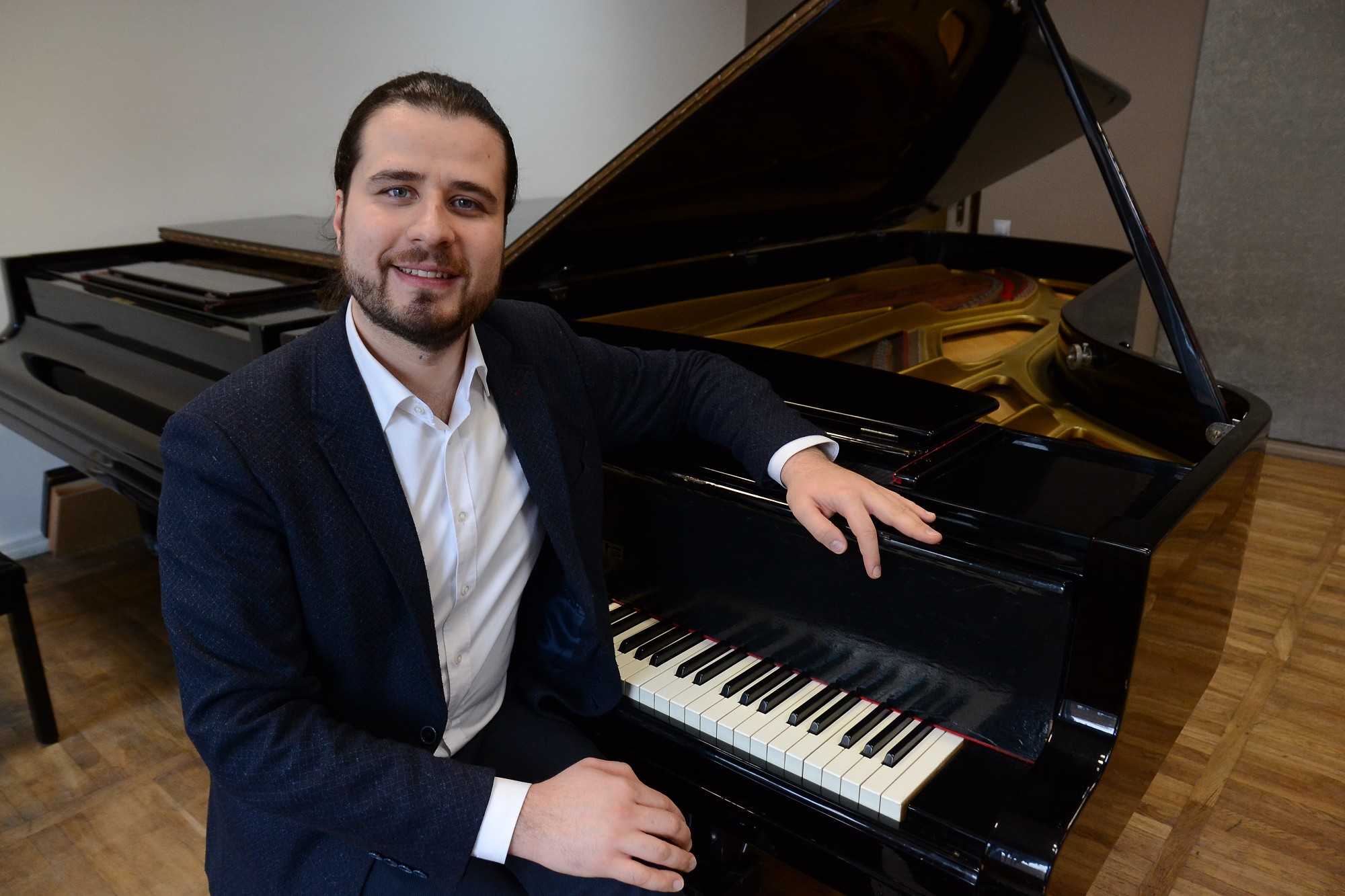 Liepājā notiek izcilā pianista Andreja Osokina meistarklases