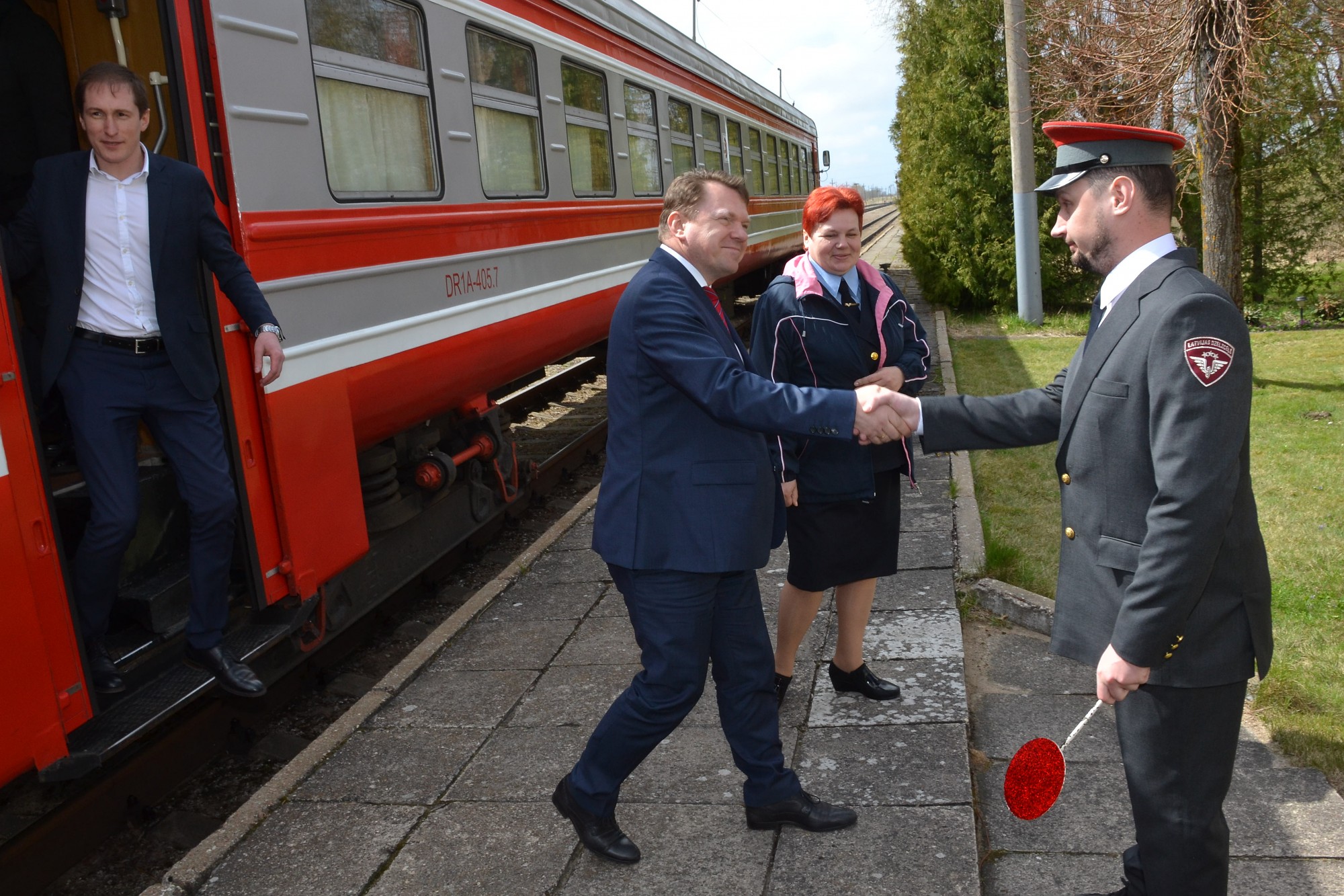 Pasažieru vilcieniem būtu jākursē katru dienu