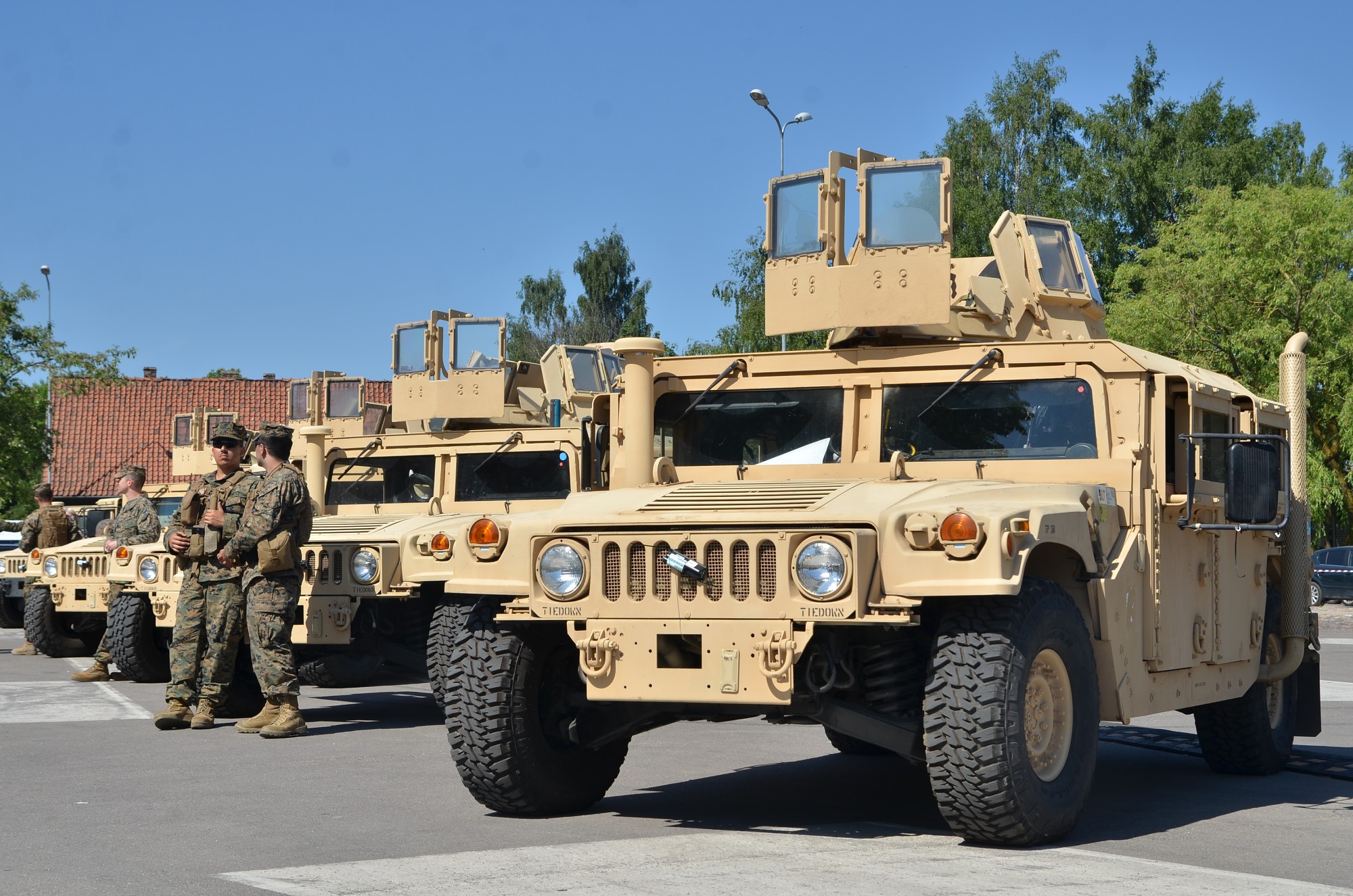 Latvijas armija un sabiedrotie demonstrē muskuļus