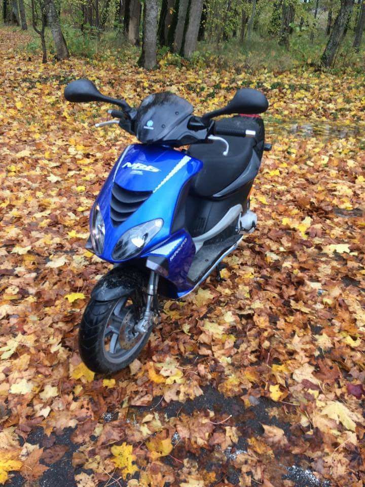 No maka līdz motorolleram