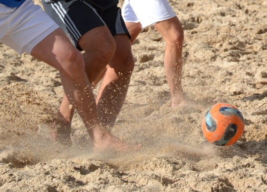 Liepājā reģistrēts pirmais pludmales futbola klubs