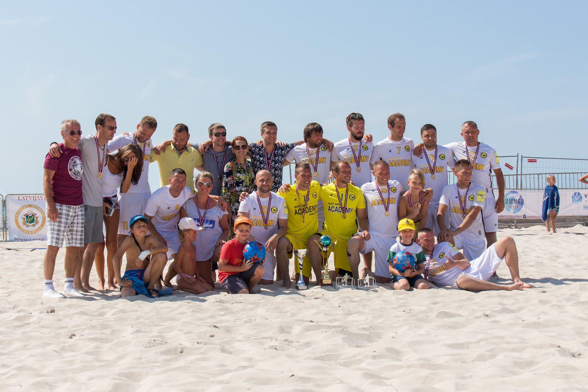 “Linden City BSC” uzvarai Latvijas kausā pievieno arī valsts čempiontitulu pludmales futbolā