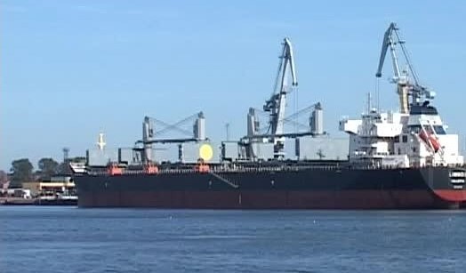 Liepājas ostā pieaudzis pārkrauto kravu apjoms