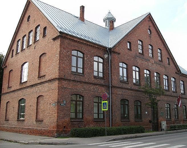 Speciālā internātpamatskola pārtop par Liepājas Līvupes pamatskolu – attīstības centru