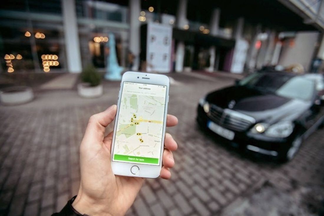 Papildināts – “Taxify” ienāk Liepājā