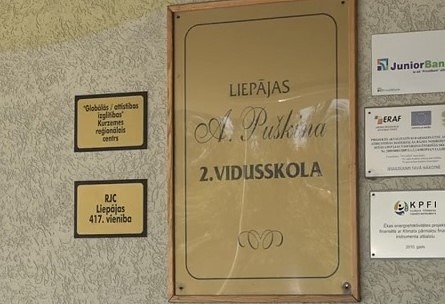Gandrīz 700 skolēnu nav reģistrēti nevienā no Liepājas mācību iestādēm