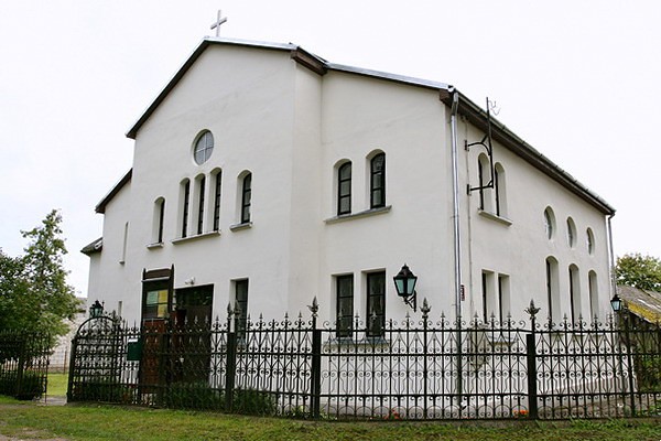 Vēlas sapost Vaiņodes baznīcu