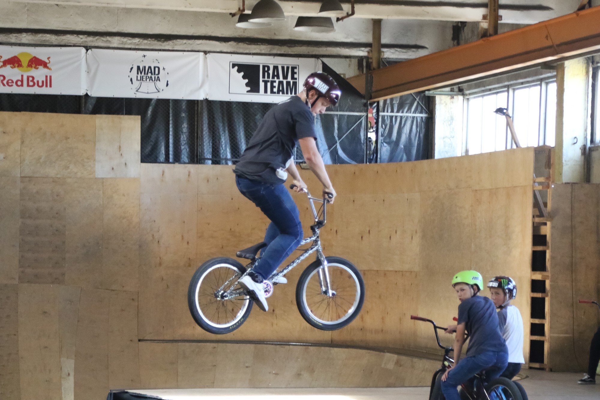 Aicina uz BMX frīstaila pulciņu