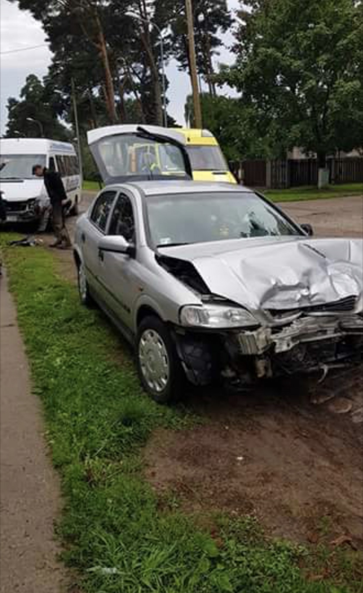 Papildināts (ar foto) – Negadījumā cieš divas sievietes