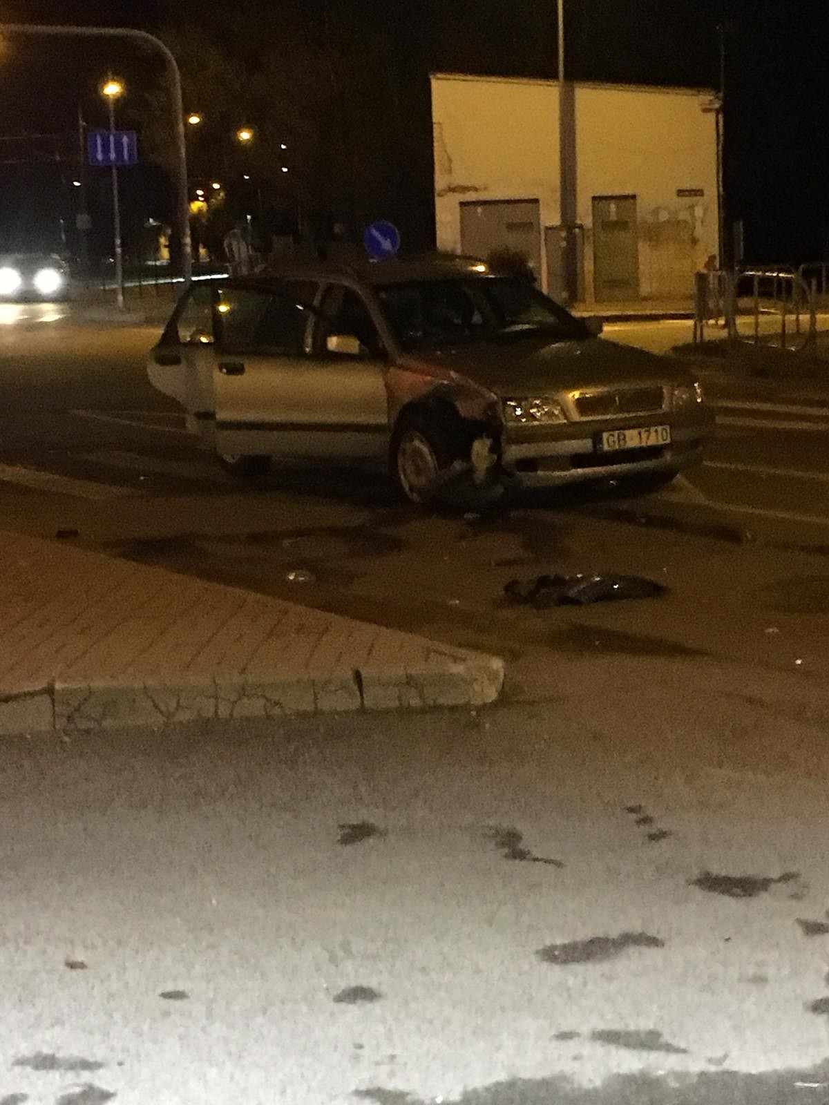 Likvidē avārijas sekas un atbrīvo ceļu