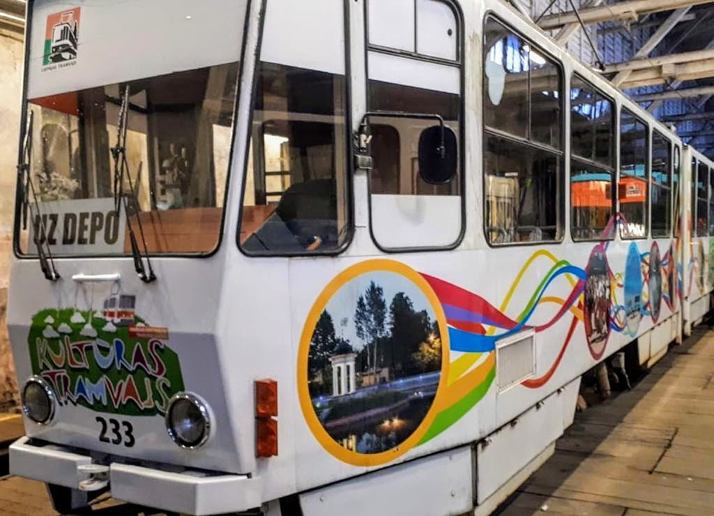 Radošie kolektīvi aicina uz pasākumu Kultūras tramvajā