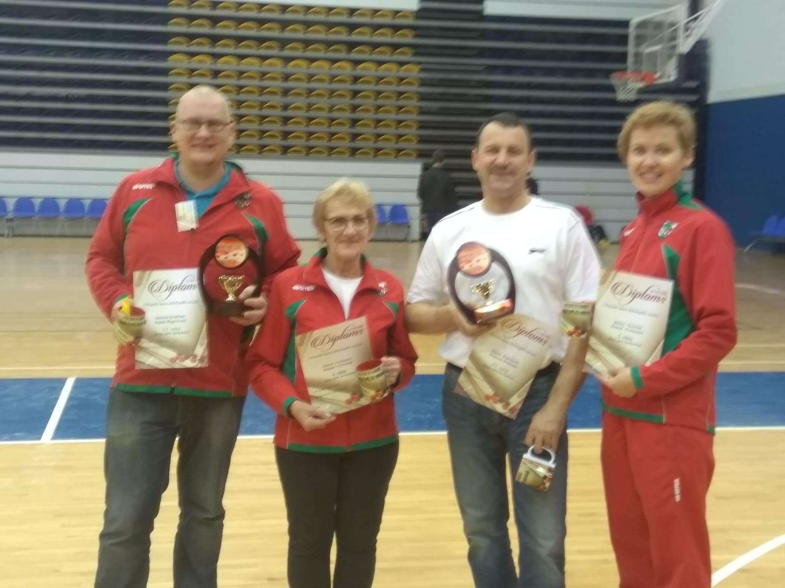Liepājnieki sekmīgi startē pirmajā pasaules čempionātā novusā
