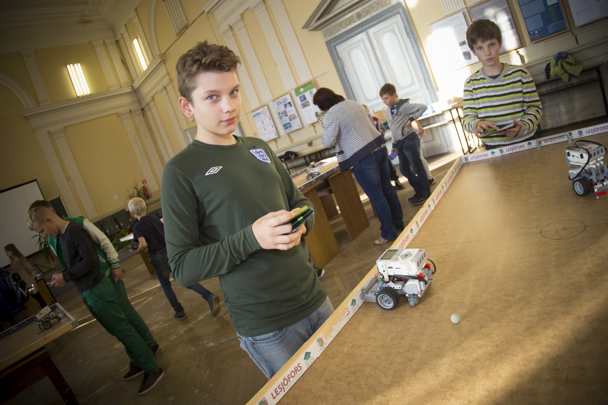 Skolēniem piedāvā nodarbības programmēšanā un robotikā