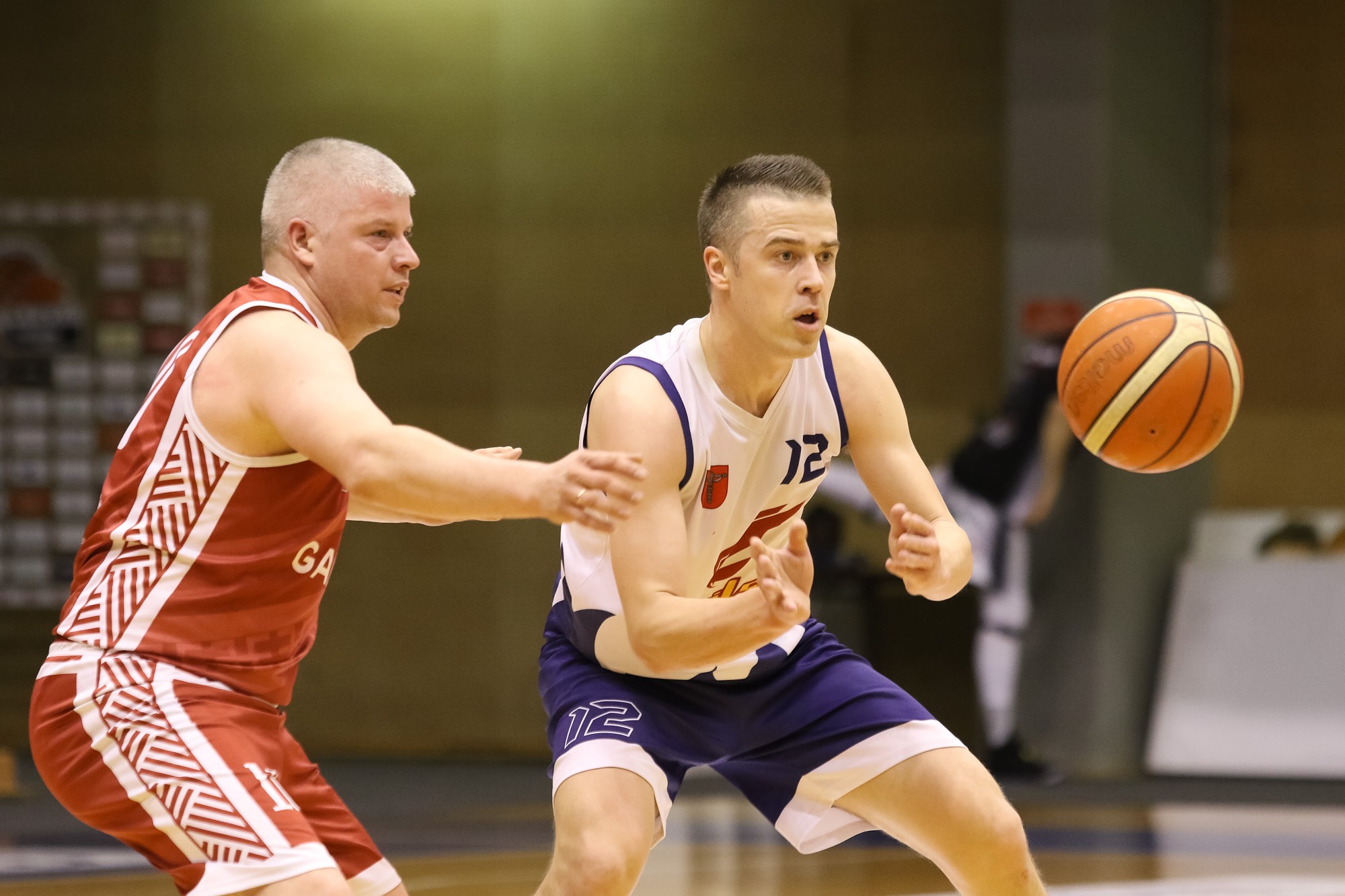 Bez zaudējumiem palikušas tikai trīs komandas