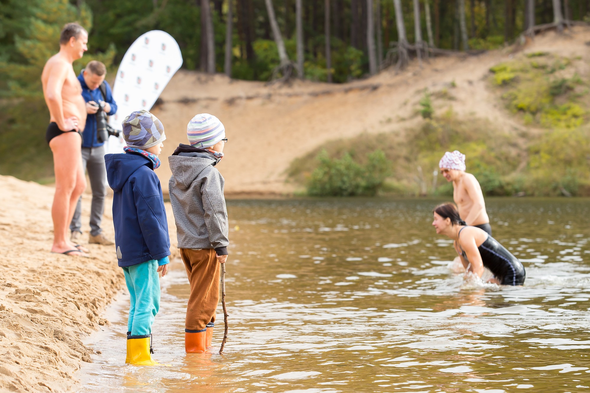 Atklātajos ūdeņos peldēs 100 minūšu stafeti
