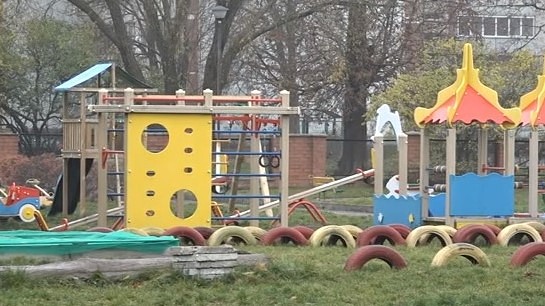 Vietu pašvaldības bērnudārzos gaida vairāk nekā 500 bērnu