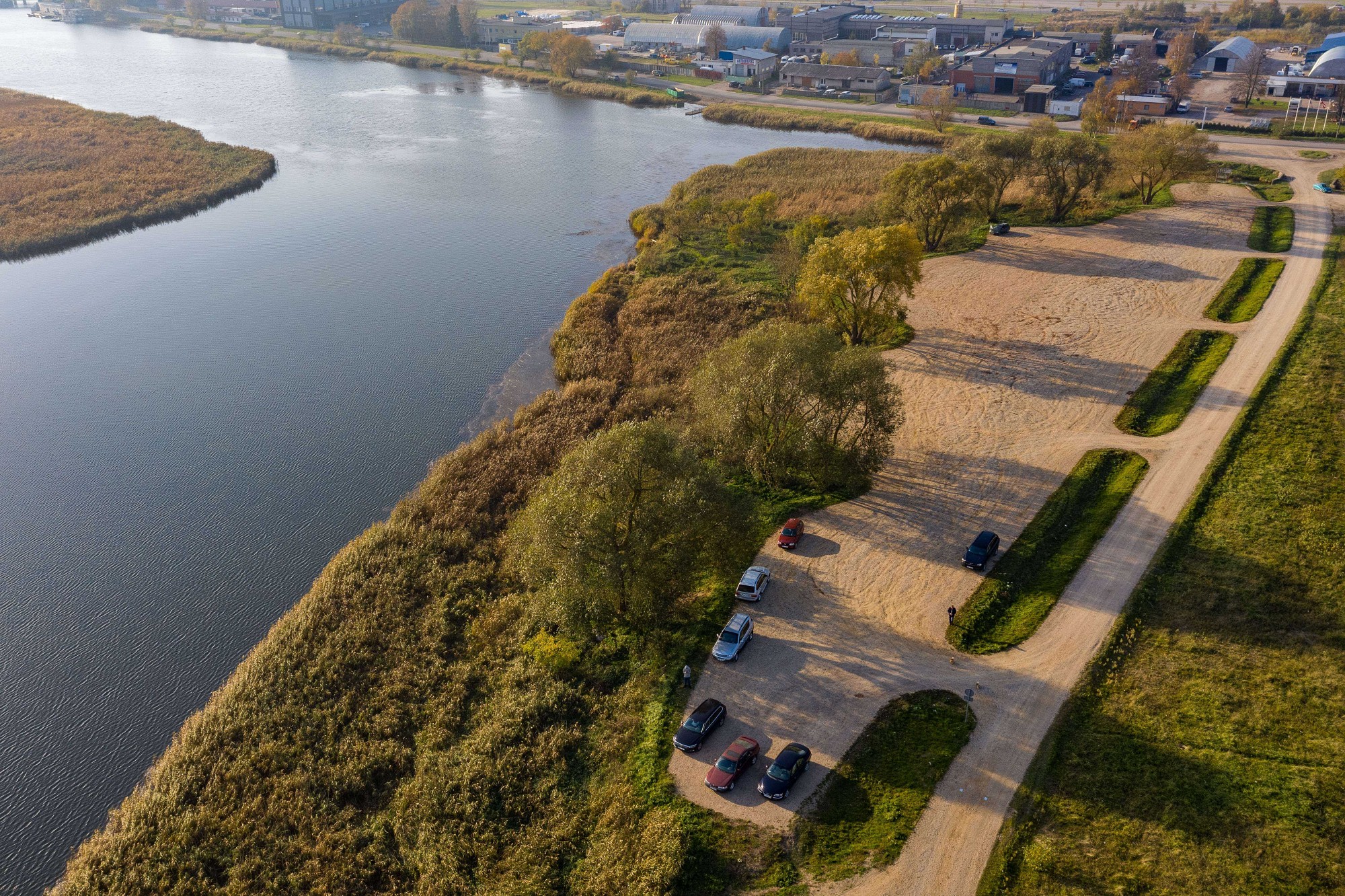 Dabas mājas izveide iegūst reālus apveidus