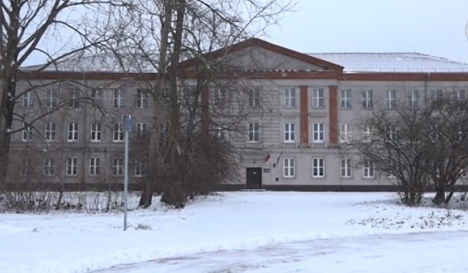 Likvidējamās internātskolas audzēkņiem pašiem jāmeklē cita mācību iestāde