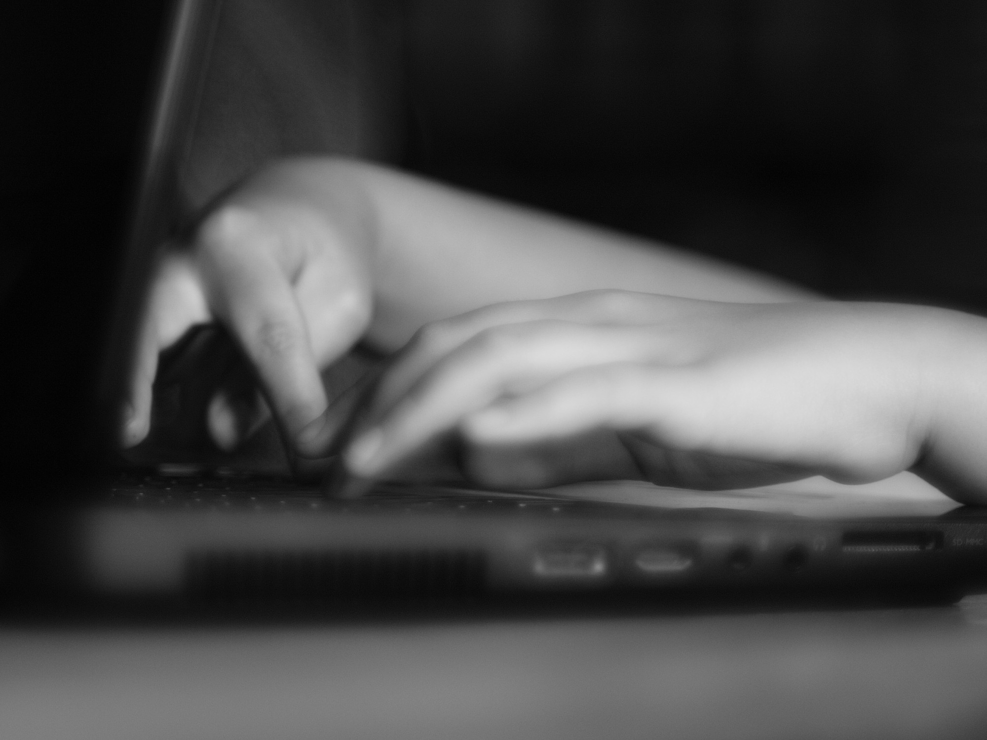Piespiedu darbs par bērnu pornogrāfiju
