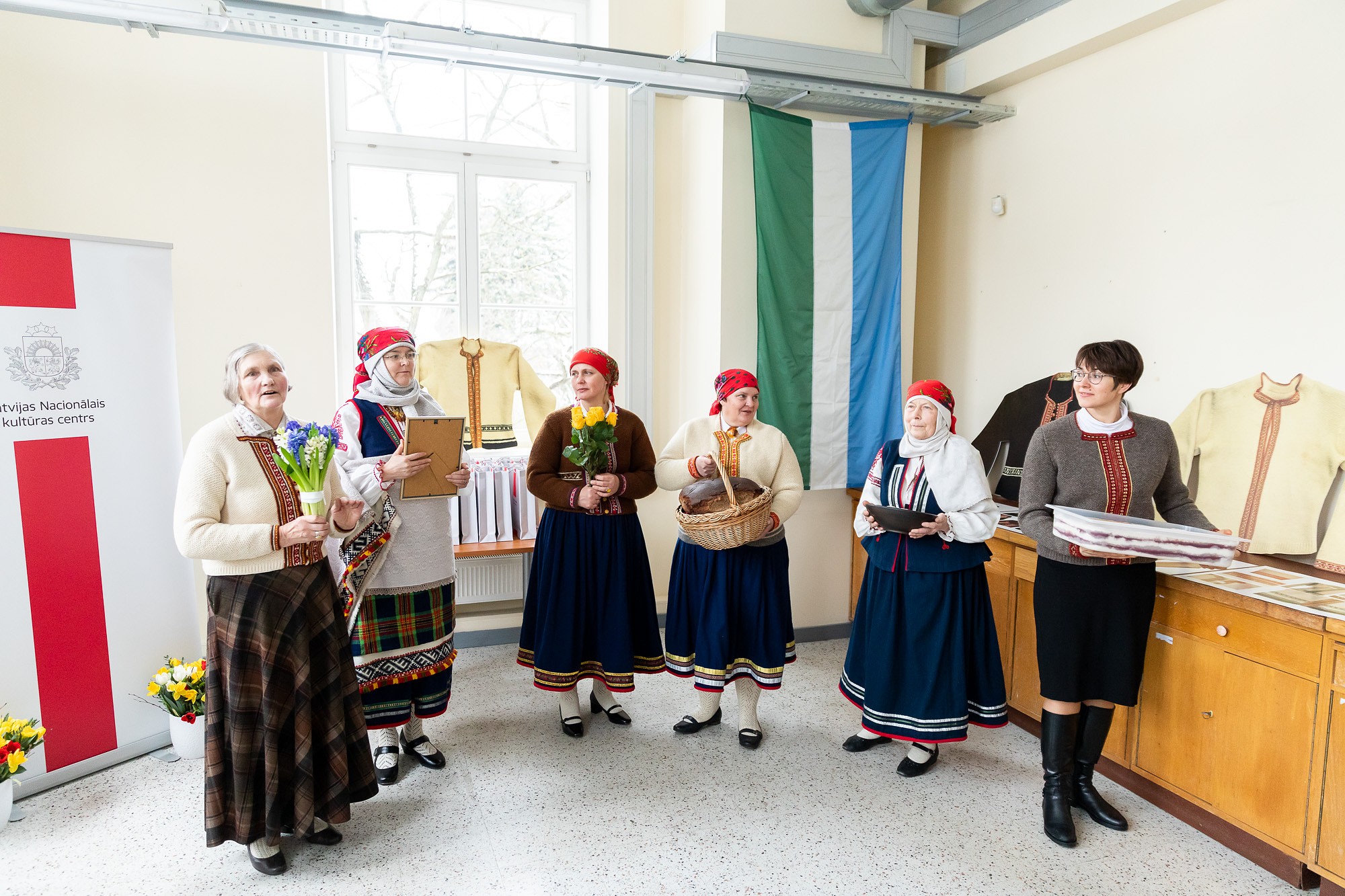 Unikālajām Dienvidkurzemes jakām veltīta grāmata