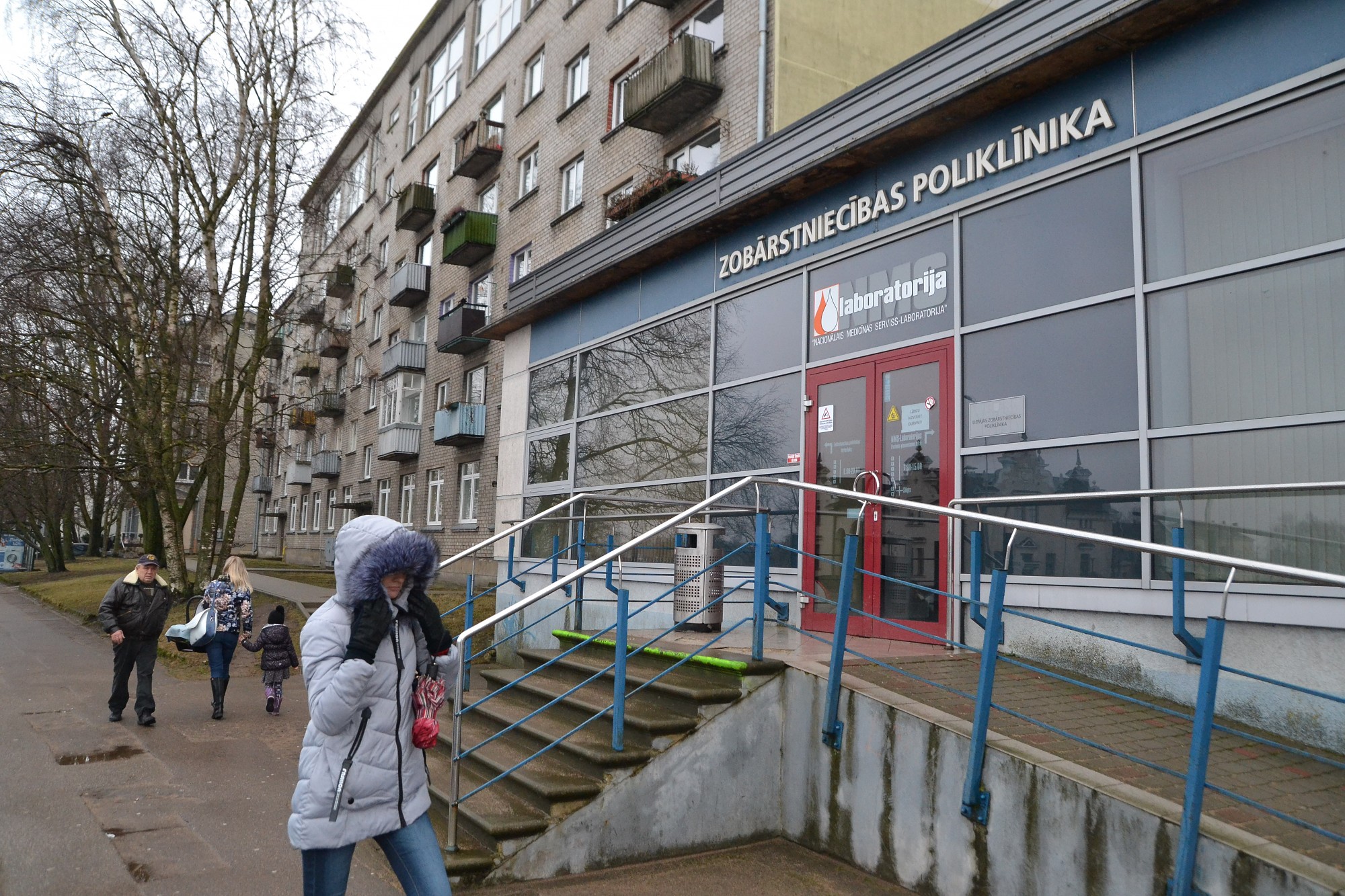Liepājas dome apsver jaunas metodes, kā novērst bērnu zobārstu trūkumu