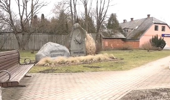 Grobiņa ārpus robežām
