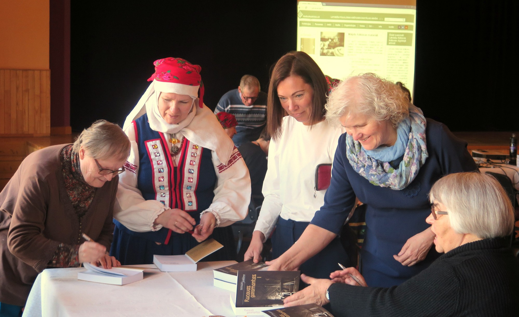 Atver savu garamantu krājumu