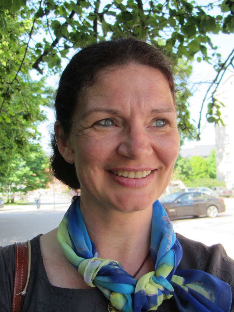 Inese Cēbere: Kā pasargāt savu bērnu vasarā?