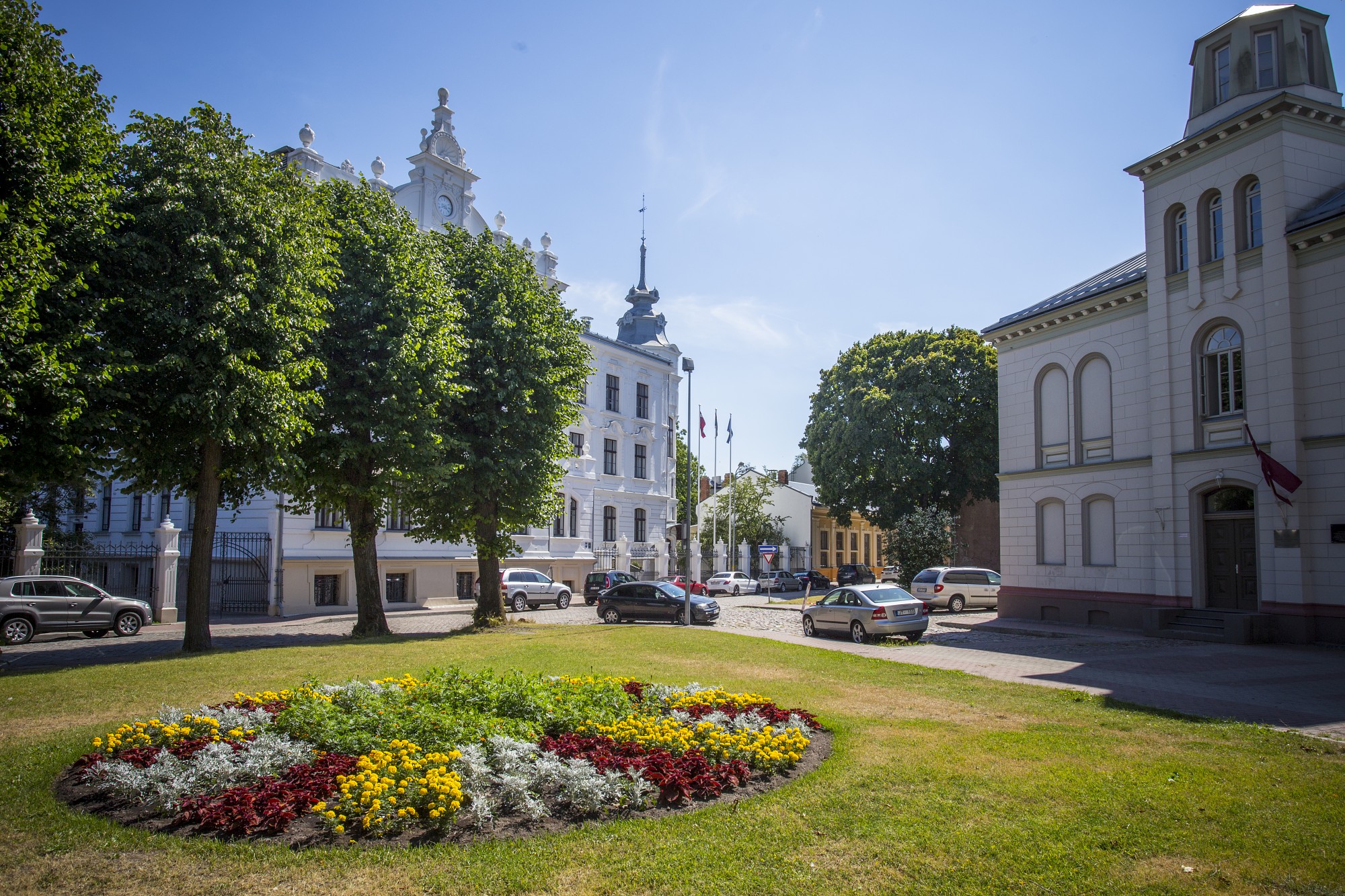 Aicina piedalīties aptaujā par pilsētas apstādījumu veidošanu un labiekārtošanu