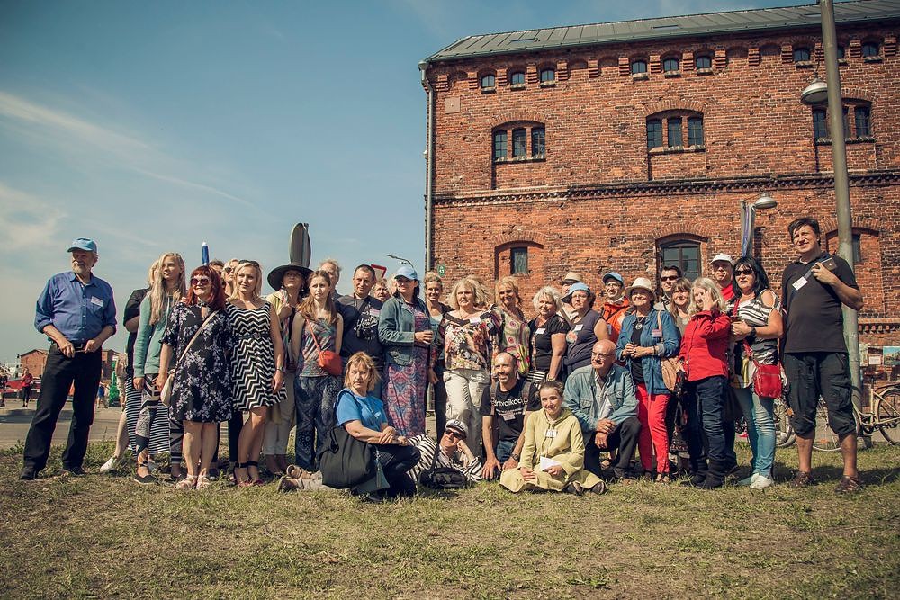Plenērs “Liepājas marīna” pulcē 28 māksliniekus